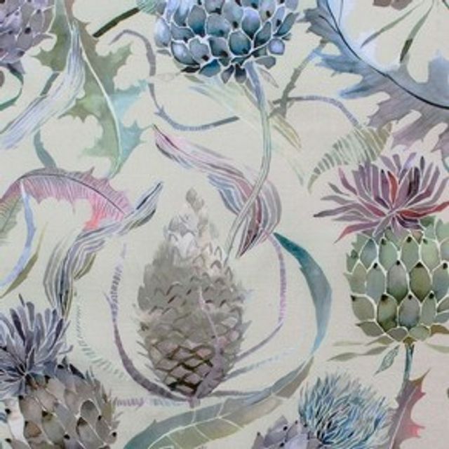 Voyage Decoration Tiverton Meadwell Loganberry Parchment