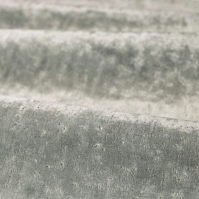 Zoffany Luxury Plains Curzon Nimbus