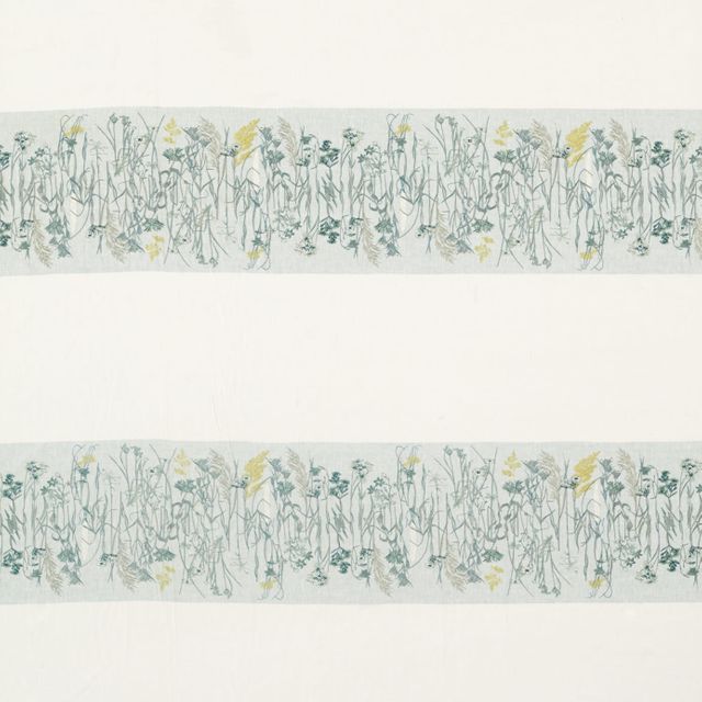 Sanderson Embleton Bay Fabrics Pressed Flowers Mist/Linden