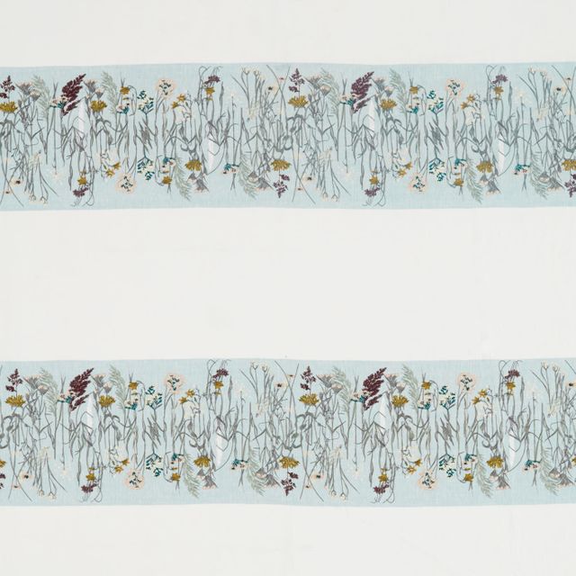 Sanderson Embleton Bay Fabrics Pressed Flowers Mist/Shell