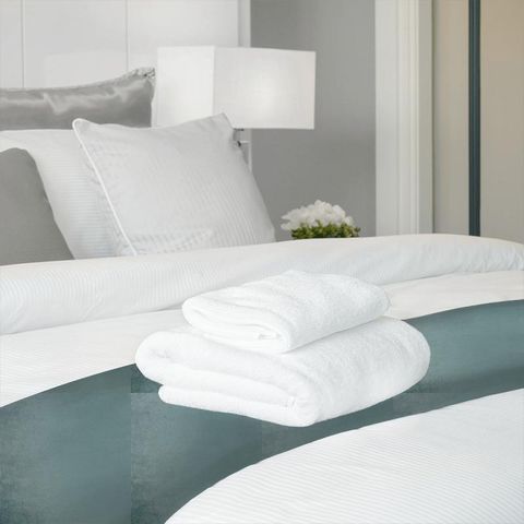 Espinoza Seafoam Bed Runner