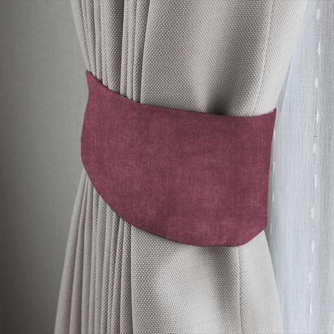 Martello Raspberry Tieback