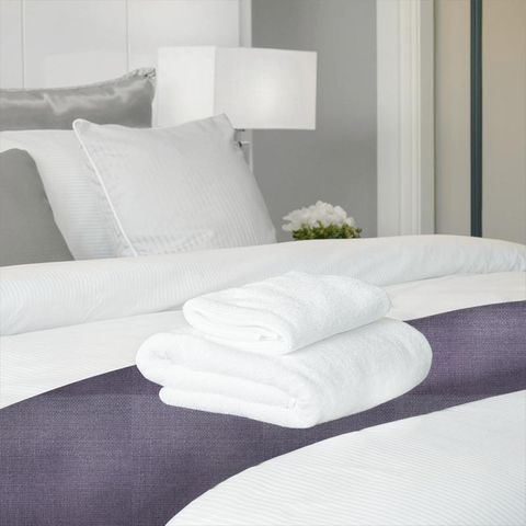 Malleny Wisteria Bed Runner