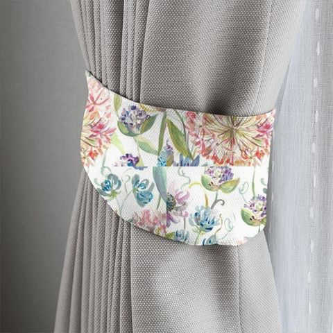 Pom Pom Floral Summer Tieback