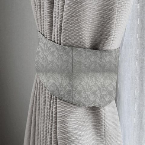 Wilder Silver Tieback