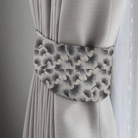 Gingko Dove Tieback