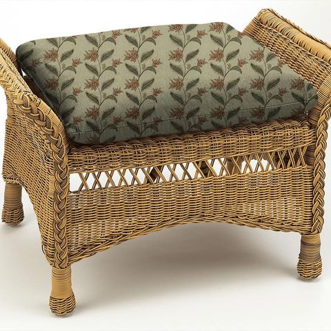 Berry Vine Eden Box Cushion