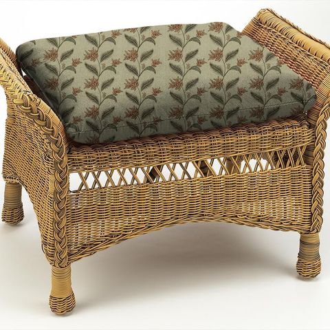 Berry Vine Eden Box Cushion