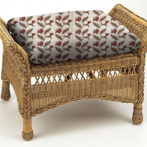 Berry Vine Ruby Box Cushion