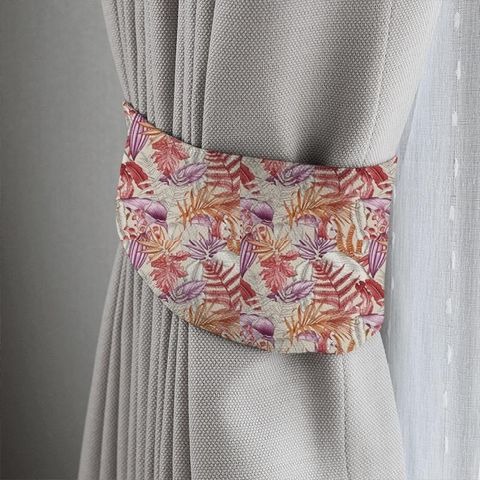 Maldives Cassis Tieback