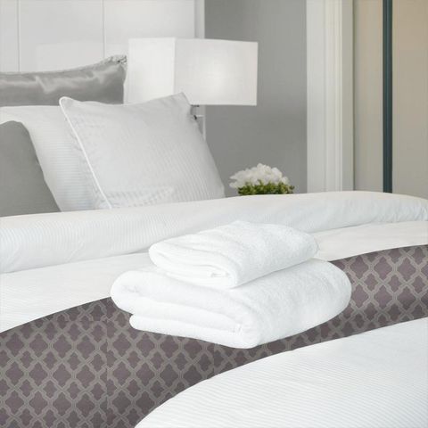 Frenzy Plum Bed Runner