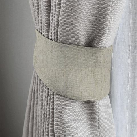 Nessa Shell Tieback