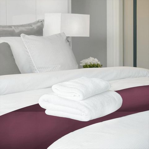 Nicole Dusty Rose Bed Runner