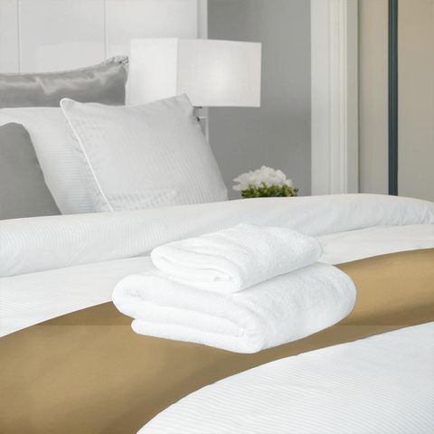 Nicole Honey Bed Runner