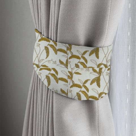 Menara Olive Tieback