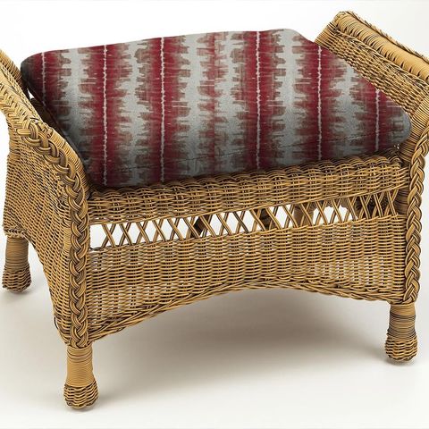 Beat Cherry Red Box Cushion