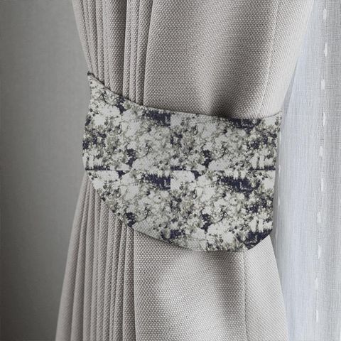 Rave Midnight Tieback