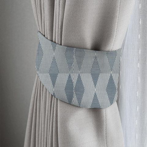 Balance Stone Blue Tieback
