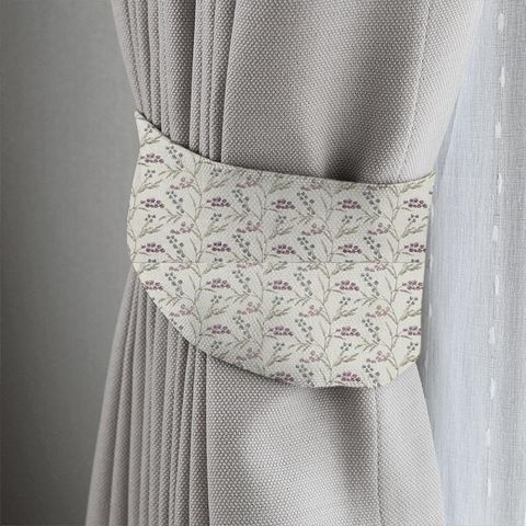 Evangaline Crocus Tieback