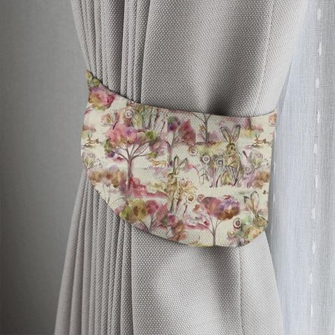 Grassmere Fig Tieback