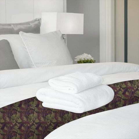 Acanthus Tapestry Grape/Heather Bed Runner