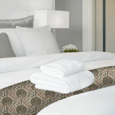 Kelmscott Tree Woad/Wine WM Bed Runner