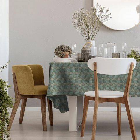 Chrysanthemum Green/Biscuit Tablecloth