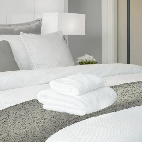 Chaconia Brass/Ink Bed Runner