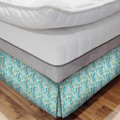 Trattino Turquoise / Ocean / Marine Bed Base Valance