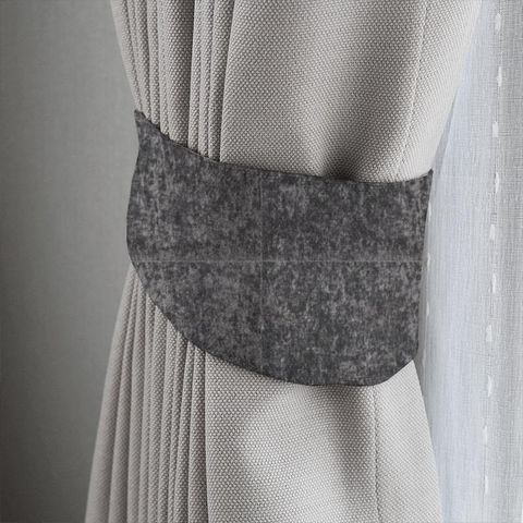 Zecca Graphite Tieback