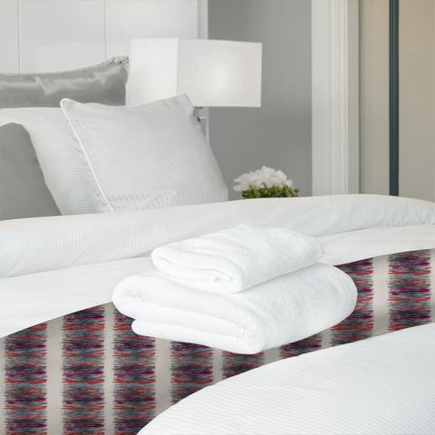 Chromatic Chromatic Magenta/Marine/Coral Bed Runner