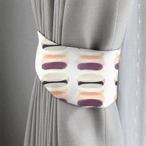 Elliptic Plum Tieback