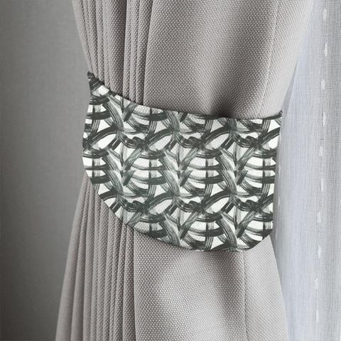 Typhonic Graphite Tieback