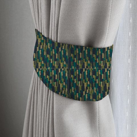 Cosmati Embroidery Serpentine Tieback