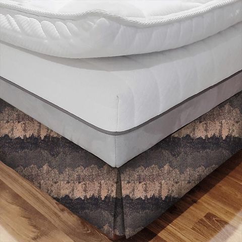Belvoir Fig/Hollyhock Bed Base Valance
