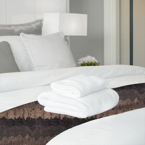 Belvoir Fig/Hollyhock Bed Runner