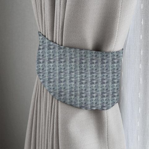 Loelia Blue Stone Tieback