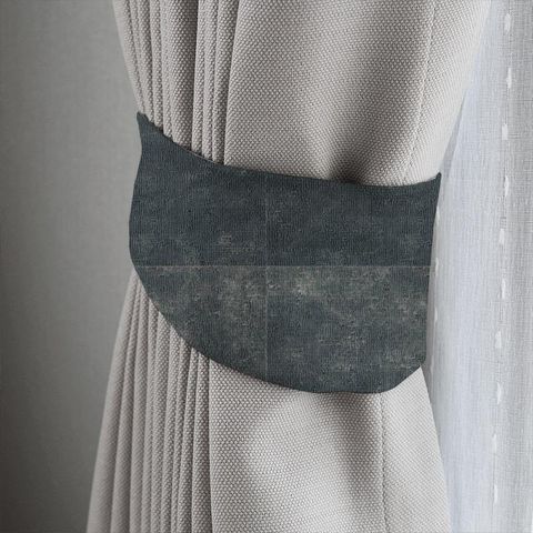 Curzon Blue 1 Tieback