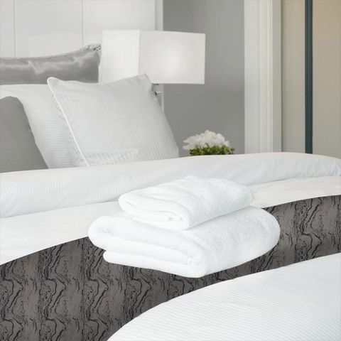 Serpentine Zinc Bed Runner