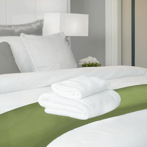 Linara Kiwi Bed Runner