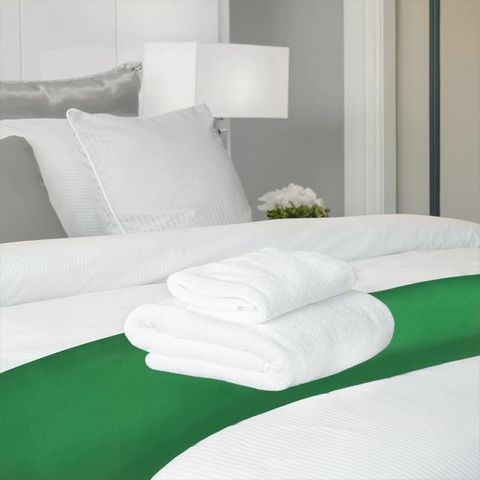Linara Emerald Bed Runner