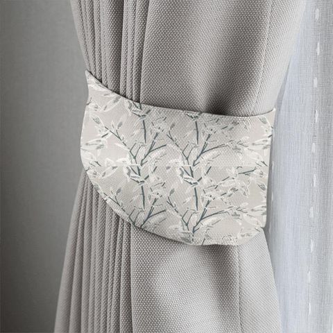 Sumba Turtle Dove Tieback