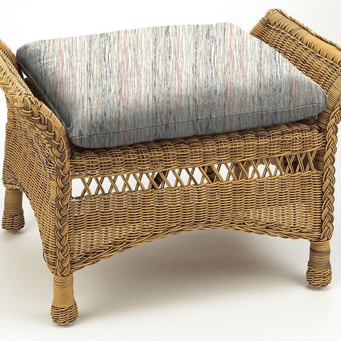 Leander Blush Box Cushion