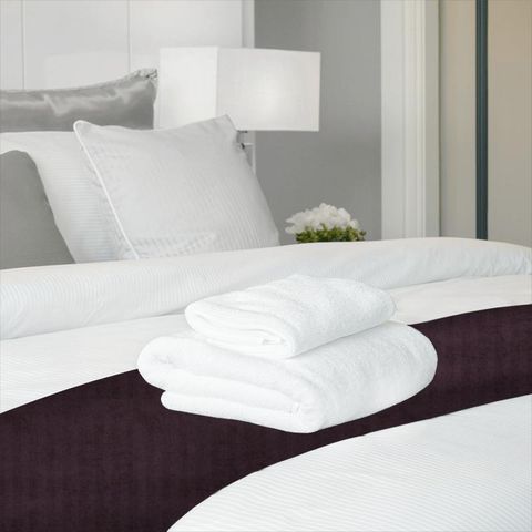 Kendal Cassis Bed Runner