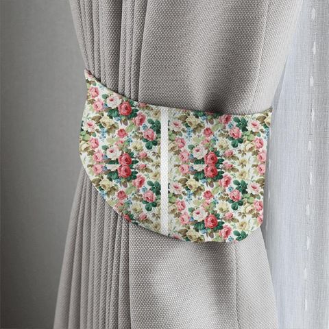 Chelsea White/Pink Sanderson Tieback