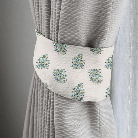 Wendell Embroidery Ceramic Blue Tieback