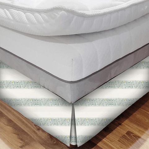 Pressed Flowers Mist/Linden Bed Base Valance