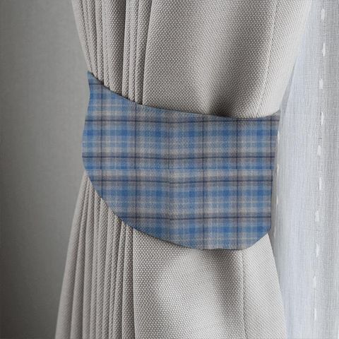 Samphrey Check Indigo/China Tieback