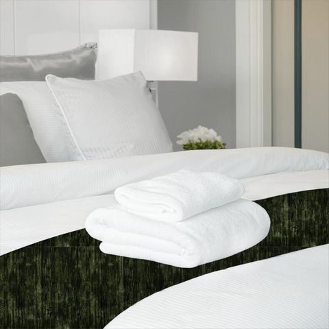 Icaria Evergreen Bed Runner