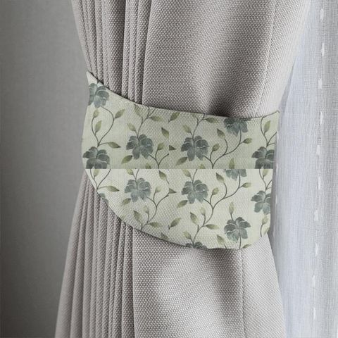 Everglade Cornflower Tieback